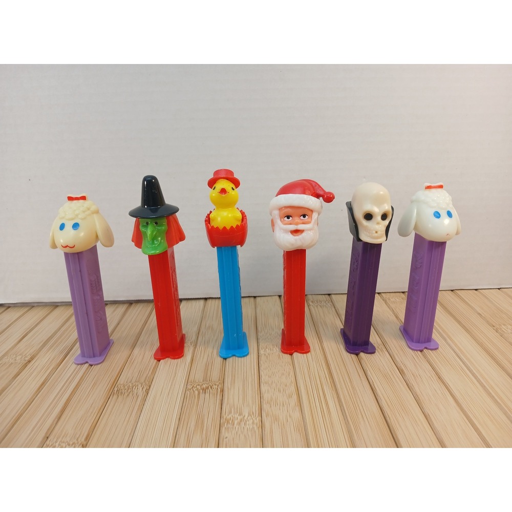 Vintage Pez Dispenser Lot Santa Witch Skull Chick Lamb Holiday Collectibles